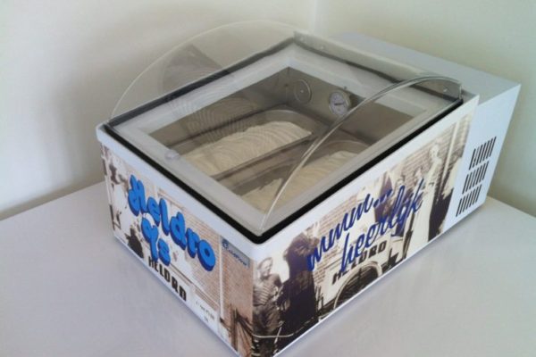 ijs-vitrine ijs-vitrine
